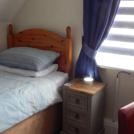 The Garfield Guest House Eastbourne Exteriör bild